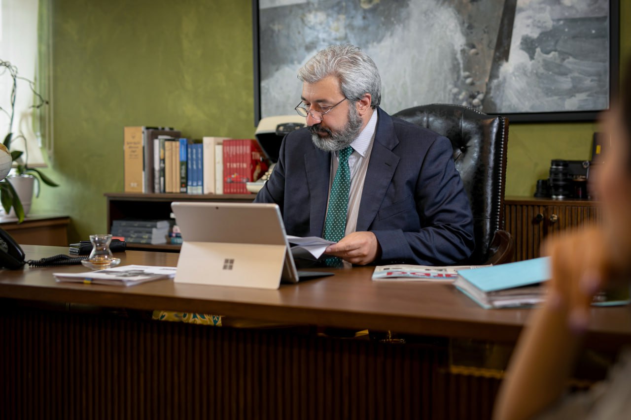 Ali Askari media gallery photo 5